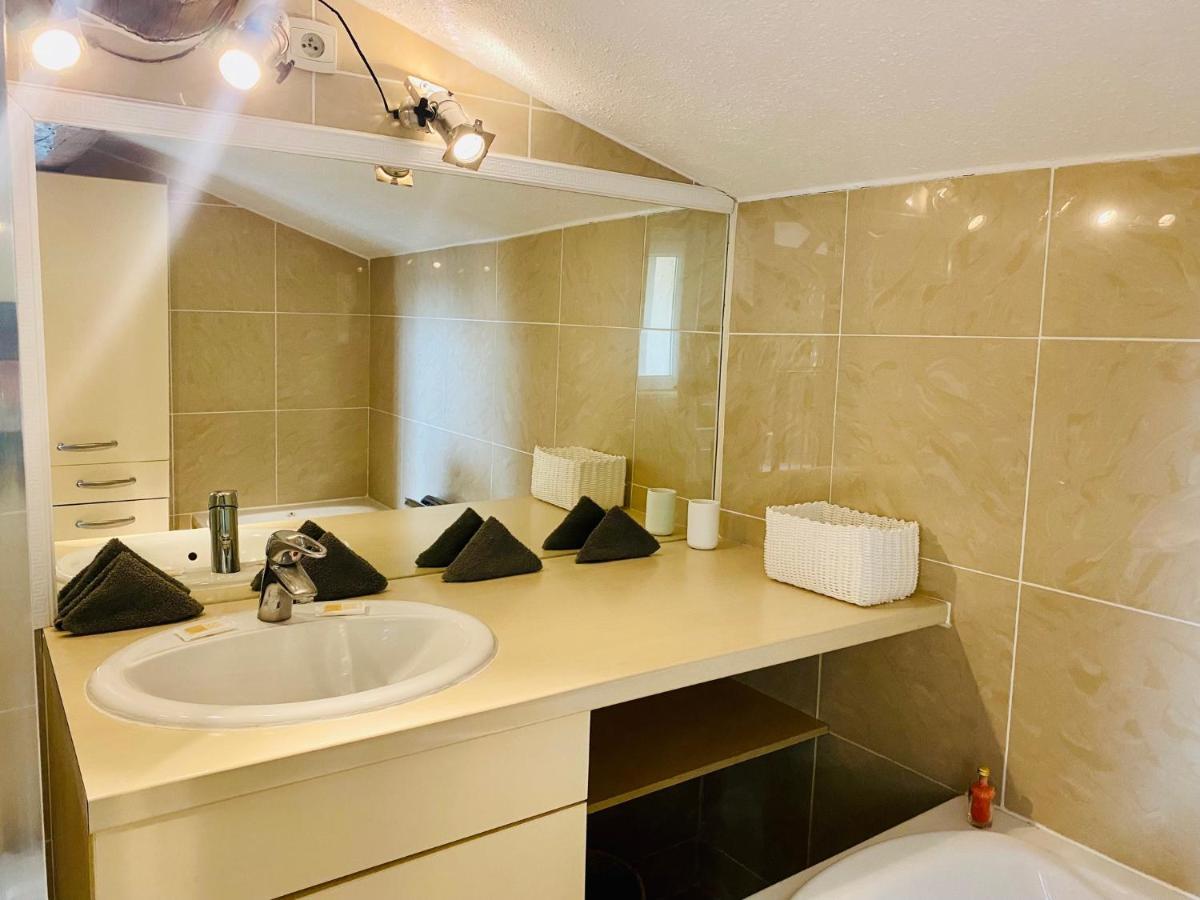 "Gigi" Superbe Loft En Plein Coeur De Sete - Terrasseアパートメント エクステリア 写真